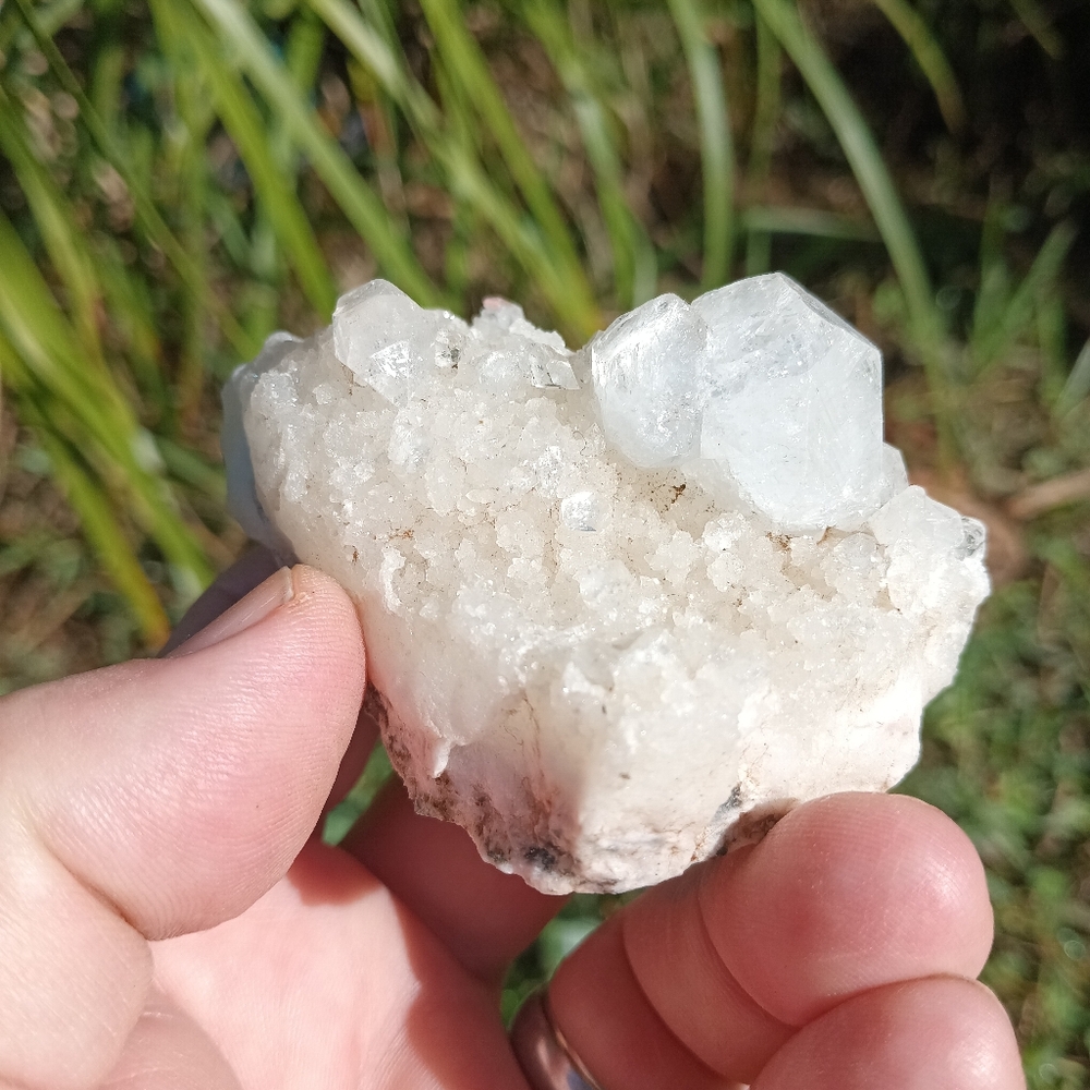Apophyllite Crystal - Picture 2 of 12